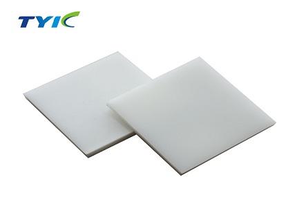 Cuáles son las propiedades físicas de la película de PVC esmerilado y la lámina de PVC blanco mate?